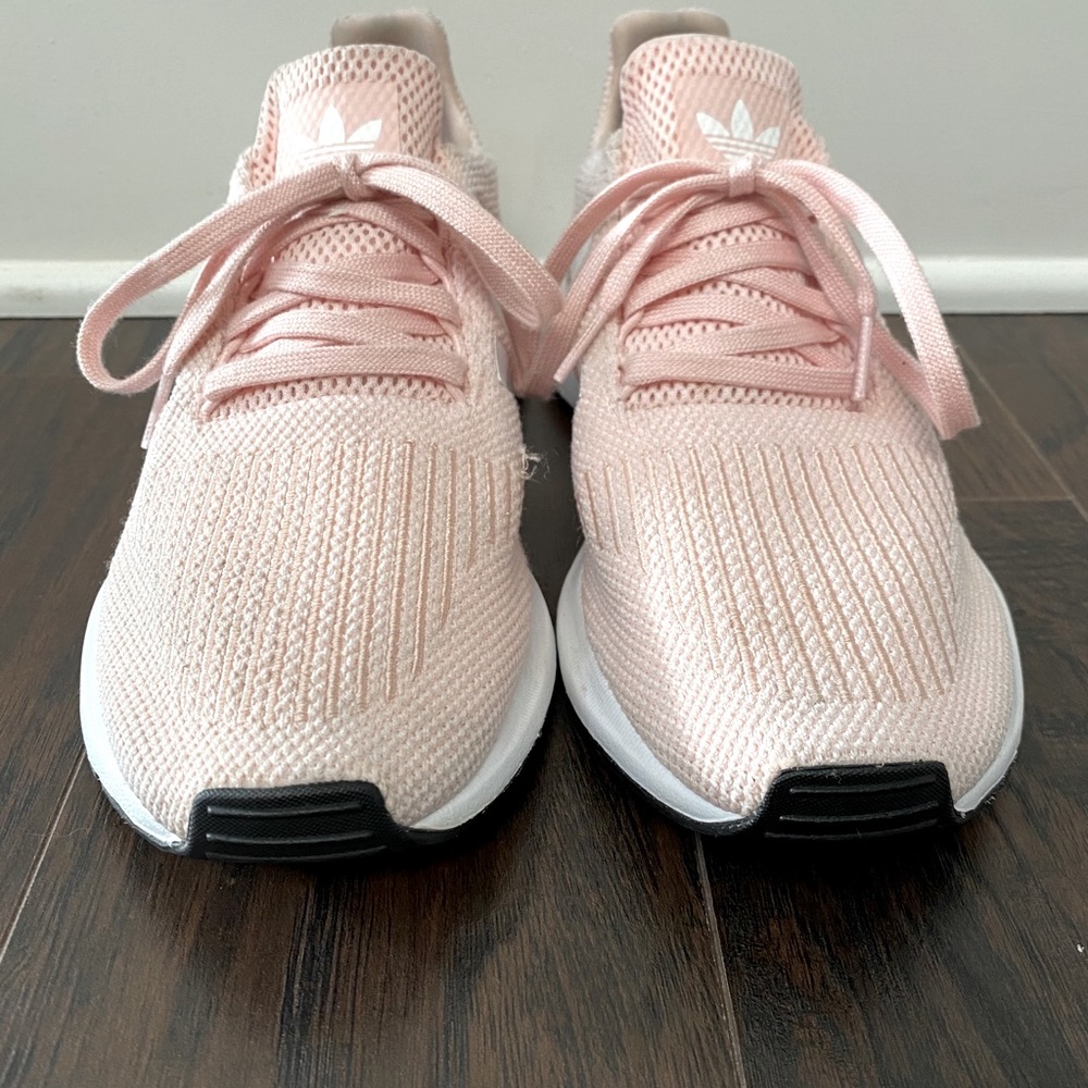 Adidas Swift Run Running Shoes Pink/White